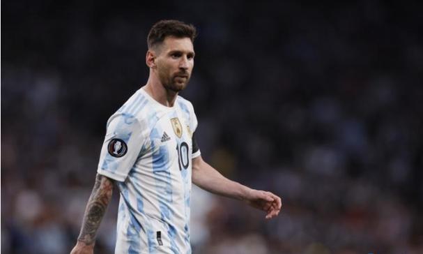 郭德纲来长春了！解锁了新身份→